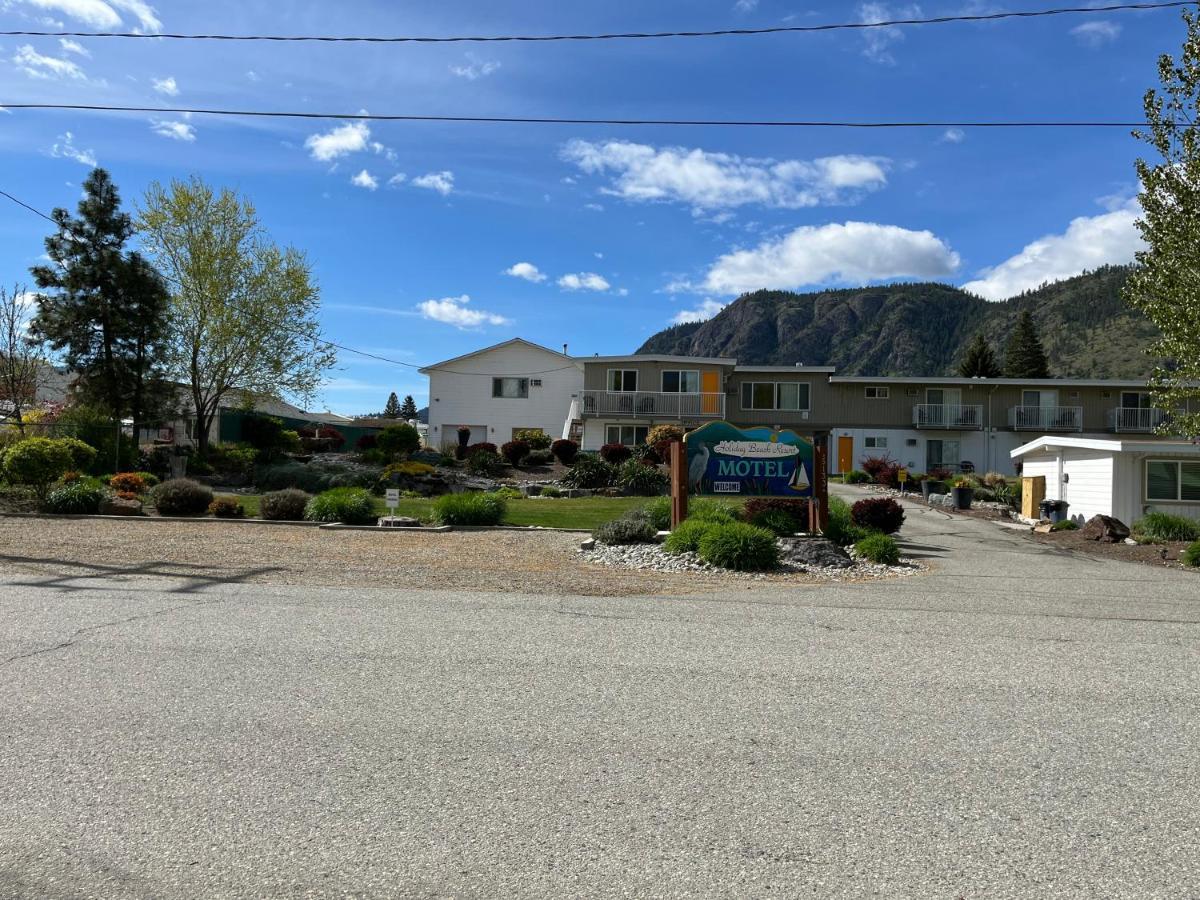 Holiday Beach Resort Motel Okanagan Falls Εξωτερικό φωτογραφία